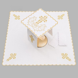 Bielizna kielichowa ołtarzowa bogato haftowana krzyż złoty