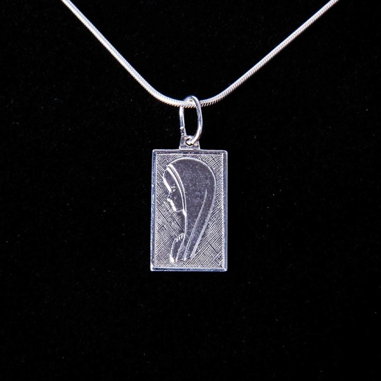 Medalik Matka Boża - srebrny