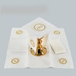 Bielizna kielichowa haftowana 100% len