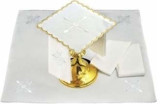 Bielizna kielichowa haftowana z motywem - "Krzyż"