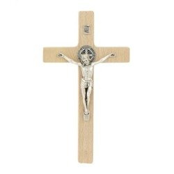 Krzyż z medalikiem św. Benedykta