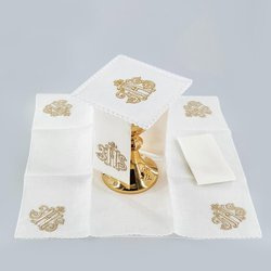 Bielizna kielichowa haftowana 100% len