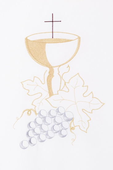 Ecru ornat haftowany z emblematem kielicha z krzyżem i winogronami