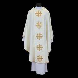 Ornat ecru z krzyżami jerozolimskimi