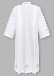 Alba kapłańska haftowana - krzyż srebrny