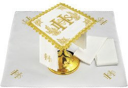 Komplet kielichowy haftowany 100% len