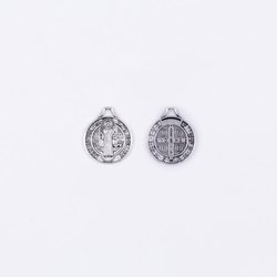 Medalik św. Benedykta