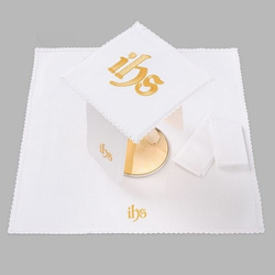 Bielizna kielichowa ołtarzowa wykończona koronką IHS złoty