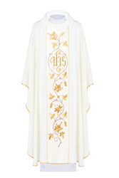 Ornat z symbolem IHS