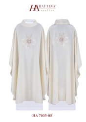 Ecru ornat haftowany z symbolem krzyża