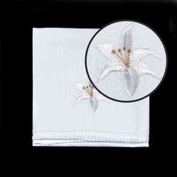 Korporał z koronką - lilia