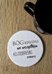 Podstawka korkowa okrągła - Bóg współdziała we wszystkim ku dobremu