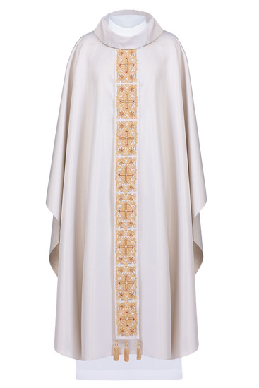 Ornat złoty bogato haftowany dekorowany kamieniami