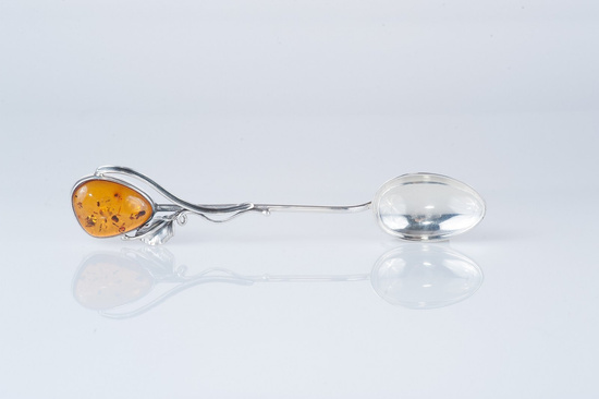 Bursztynowa łyżeczka