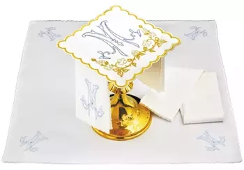 Bielizna kielichowa haftowana symbol Maryjny