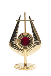 Relikwiarz w formie krzyża