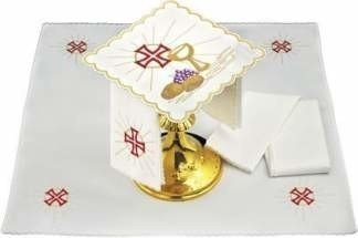 Bielizna kielichowa haftowana z symbolem "Chleba, winogron i kielicha"