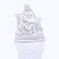 Figurka - Pieta - 7,5 cm