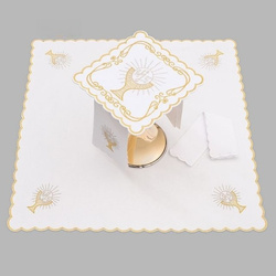 Bielizna kielichowa ołtarzowa bogato haftowana kielich IHS