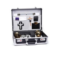 Walizka "Klejnot" z pełnym wyposażeniem liturgicznym