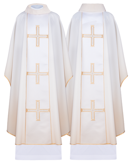 Ecru ornat z krzyżami 