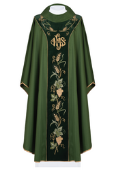 Ornat haftowany zielony