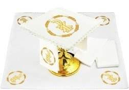 Bielizna kielichowa haftowana 100% len