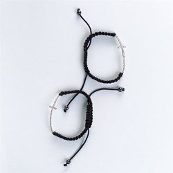 Bransoletka z krzyżykiem