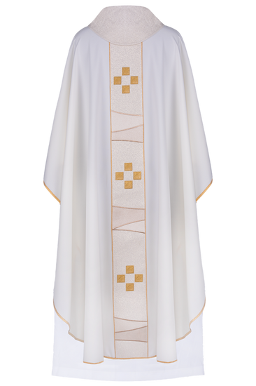 Ecru ornat ze specjalnej tkaniny 