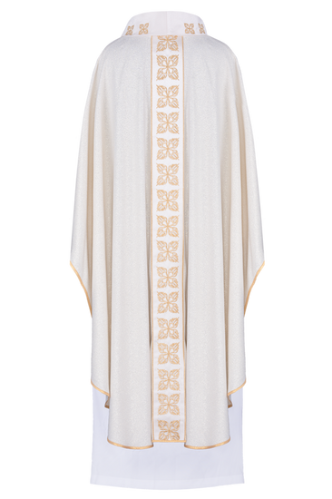 Ecru ornat haftowany z wąskim pasem 