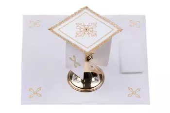 Komplet Kielichowy z ozdobnym krzyżem