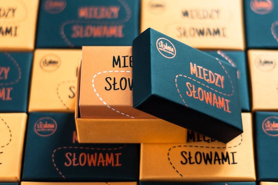 Gra – Między Słowami