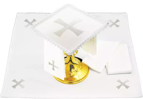 Bielizna kielichowa haftowana Krzyż