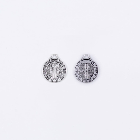 Medalik św. Benedykta 