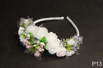 Biało-różowa opaska komunijna do wsłosów