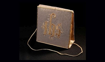 Bursa haftowana złota z ozdobnym IHS