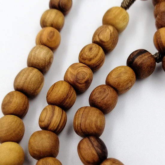 Różaniec z drzewa oliwnego z serduszkiem