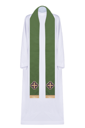 Zielona stuła kapłańska haftowana zdobiona kamieniami fasetowanymi i zakończona frędzlami
