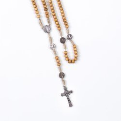 Różaniec drewniany - św. Benedykt