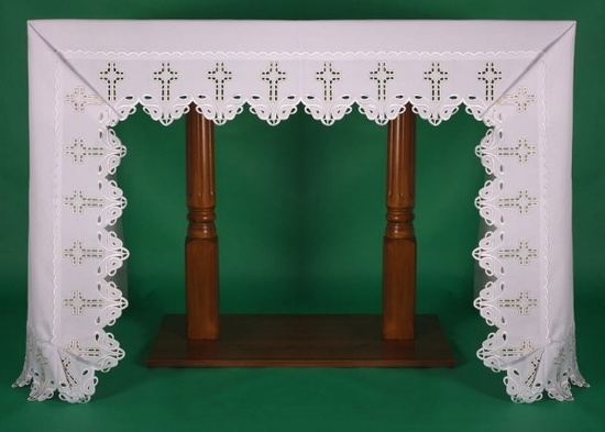 Obrus ołtarzowy - krzyż klasyczny