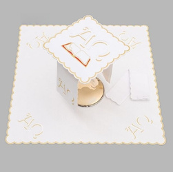 Bielizna kielichowa ołtarzowa bogato haftowana Alfa Omega biały