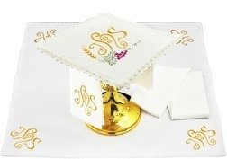 Bielizna kielichowa haftowana 100% len