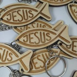 Brelok drewniany - Rybka z napisem Jesus