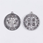 Medalik z wizerunkiem św. Benedykta - 4,5 cm