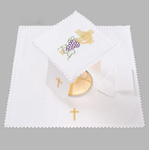 Bielizna kielichowa ołtarzowa wykończona koronką krzyż nowoczesny z winogronami