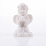 Figurka - aniołek chłopiec na chmurce - 5,5 cm