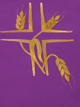Fioletowy ornat haftowany "Krzyż" 