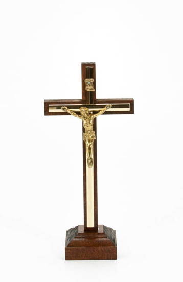 Krzyż drewniany - stojący - 17 cm - ciemny brąz